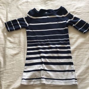 Tommy Hilfiger t-shirt. Size XS.